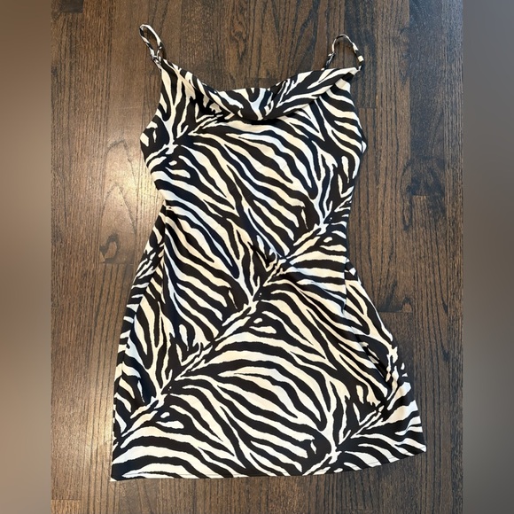 Urban Outfitters Mallory Zebra Cowl Neck Mini Slip Dress Size Medium - Picture 2 of 7